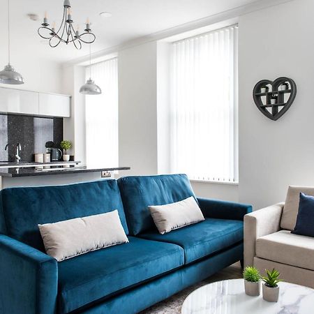 Osprey Residence - Smart & Stylish Apartment In The Heart Of Kendal Exterior photo
